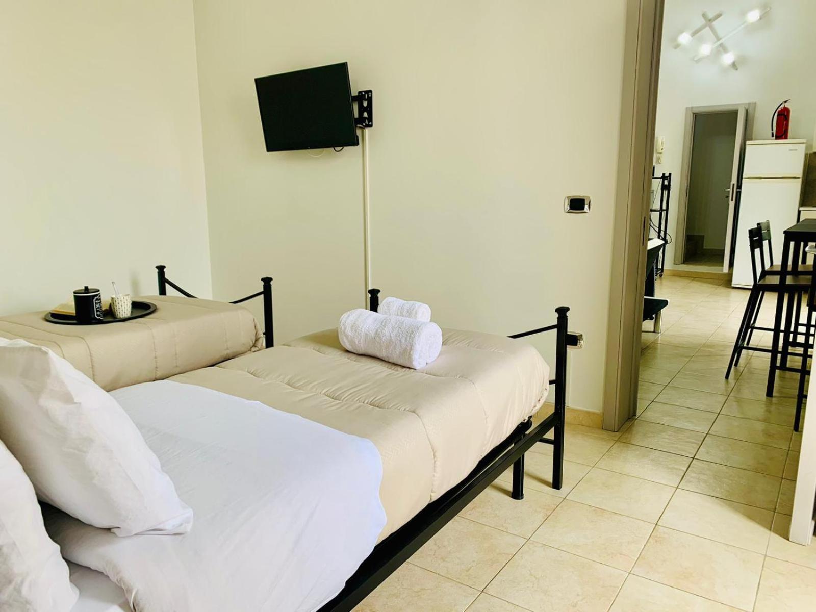 Tre Balconi - Casa Vacanza Salento Carmiano  Экстерьер фото